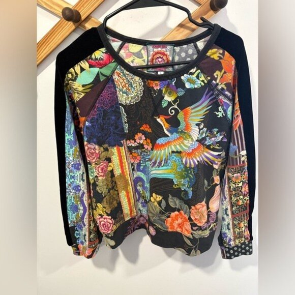 Johnny Was Black Dreamer Velvet Mix Sweatshirt. - Picture 3 of 7